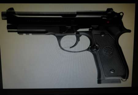 recherche pistolet cal 22 lr ou 9 mm