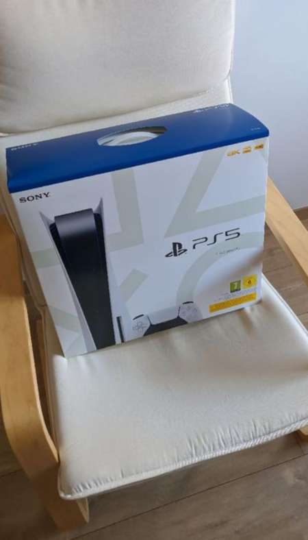 playstation edition standard a discque