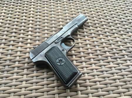 Recherche 7.62 ou Smith et Wesson ou Glock 17