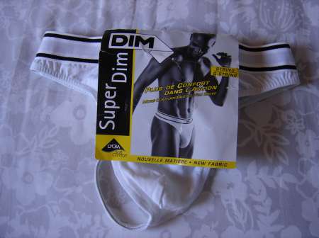 string homme DIM neuf blanc ou noir