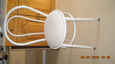 4 chaises