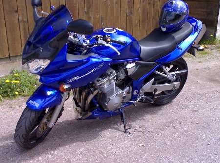 Moto Suzuki bandit 600 s 