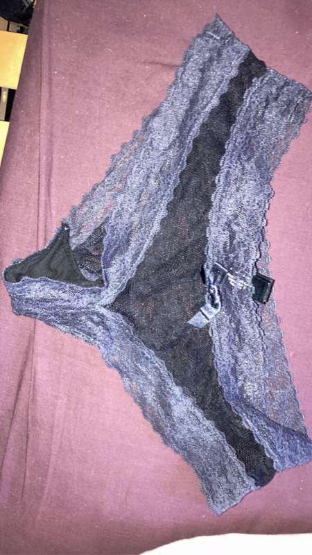 Vends culottes sales en dentelles