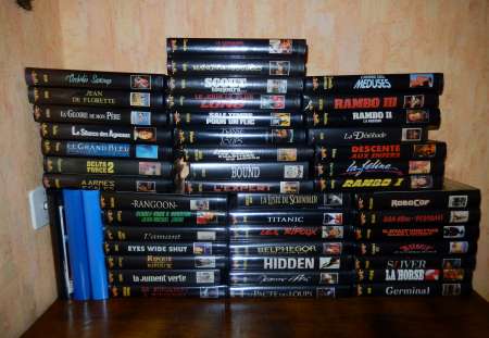 Vente de 120 K.7 VHS....