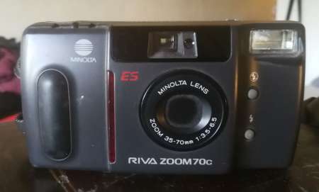 MINOLTA RIVA ZOOM 70c