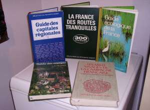LOT DE 5 LIVRES DECOUVERTES 