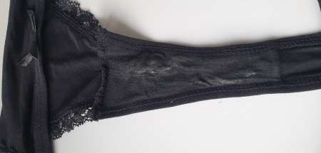 Collants portés odorants et souillées