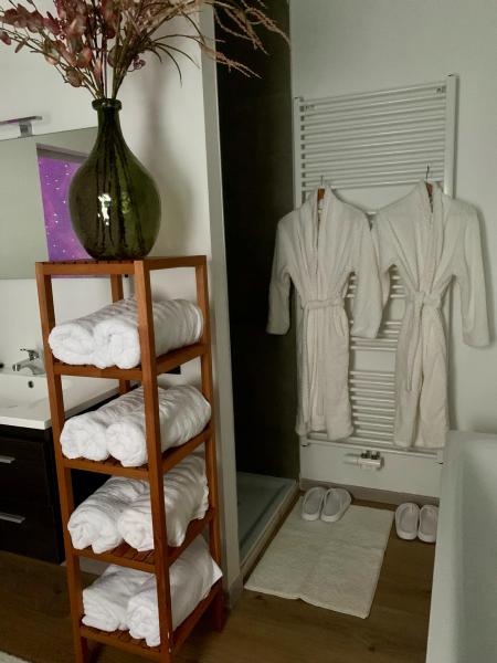 p1