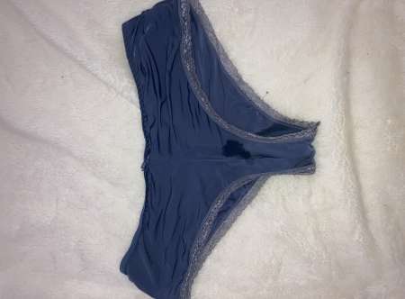 Culotte portée très sale et odorante