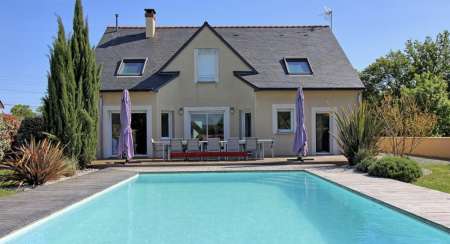 Maison contre services