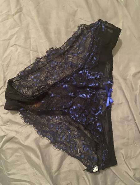 Vente de culotte souillée