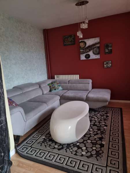 APPARTEMENT MEUBLÉ À CHALON SUR SAÔNE