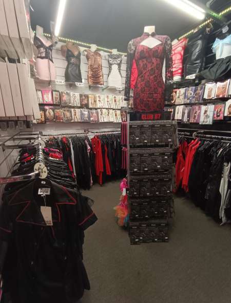  Love Store Nancy