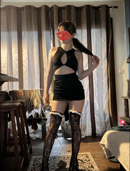 Jeune amatrice propose photos/vidéos et culottes