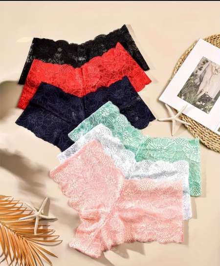  culottes en dentelle portée