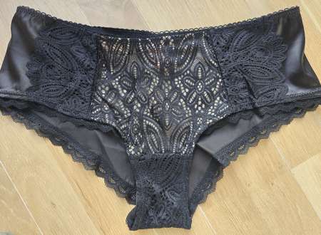Tanga porté pour fetichistes