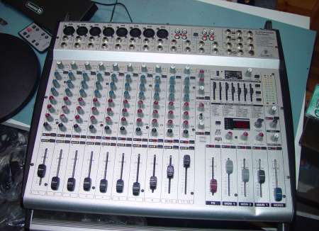 table de mixage europower