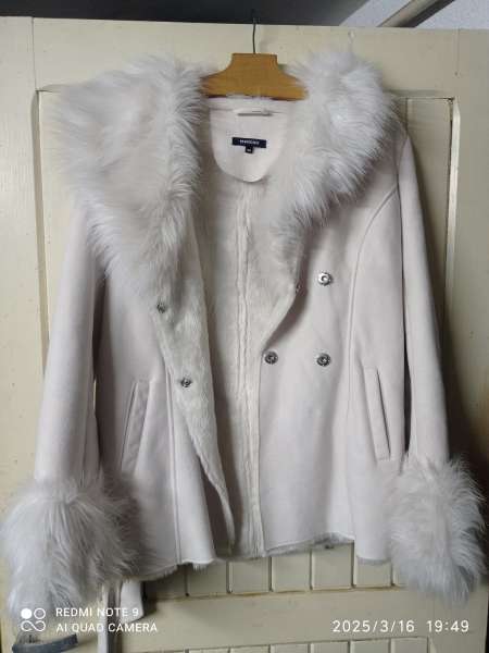 Veste