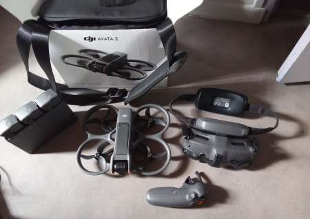 DRONE DJI AVATA2 FULL PACK 3 BATTERIES LUNETTES