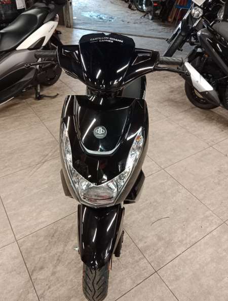 Scooters neuf 23km