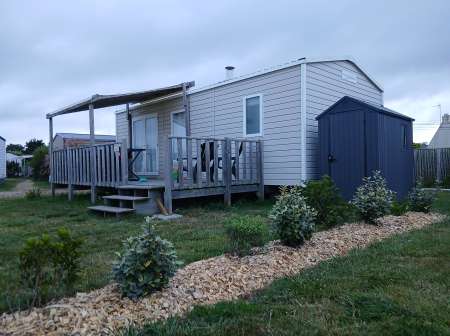  Beau Mobil-Home sur camping 4****
