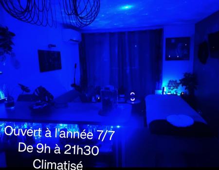 Masseur propose massage naturiste intégral pour homme