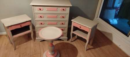 Ensemble de meubles pour chambre où autre