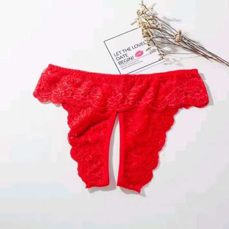 Culotte sexy en dentelle entrejambe ouvert neuf