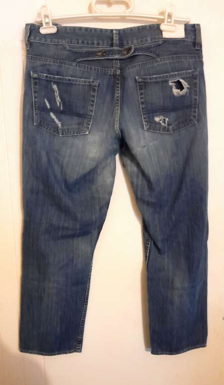 Jean jeune homme "Zalando" taille 28