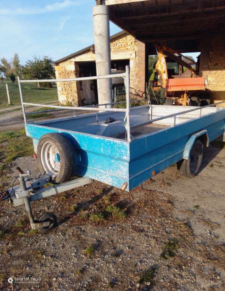 vend remorque 750 kg