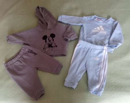 Deux Joggings Unisexe