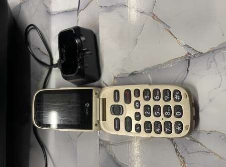 Portable à clapet DORO en bonne état