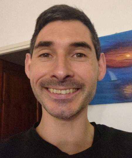 Massage naturiste a l'huile d'amande douce