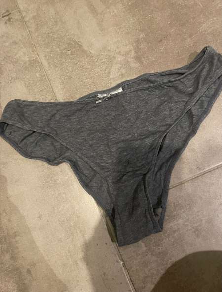 Cherche culotte portée