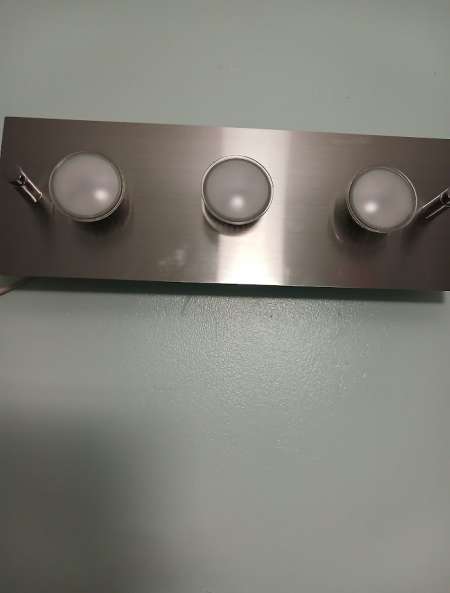 plafonnier avec lampes led