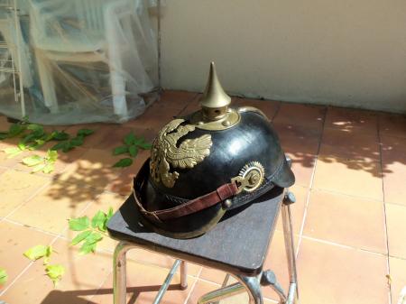 casque prussien .casque allemand.