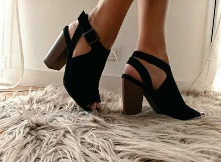 Chaussures et vêtements porté