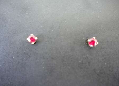 BOUCLES DOREILLES (deux)