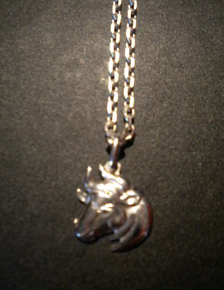 PENDENTIF « Taureau »	