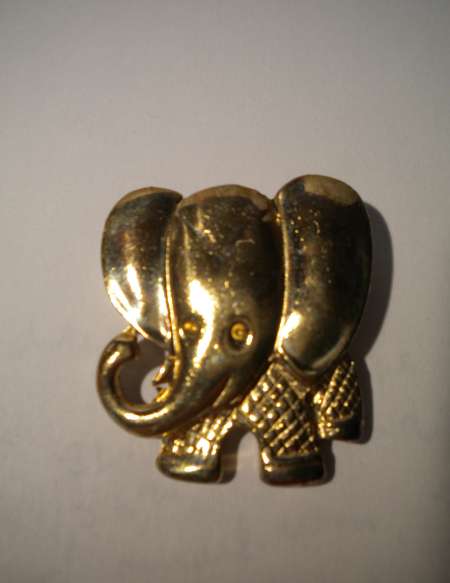 BROCHE « Eléphant » 