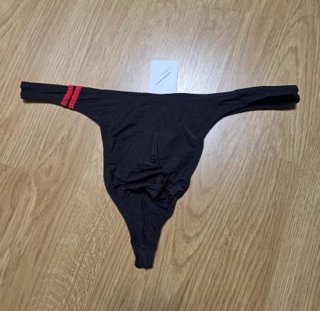 String pour homme sexy