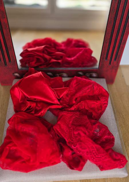 Lingerie , string ou tanga rouge