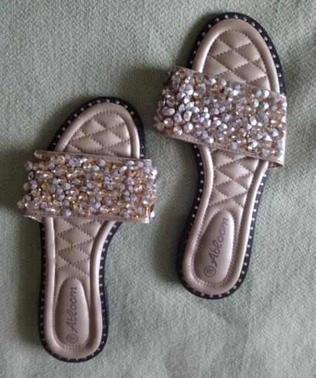 Claquettes confort femme