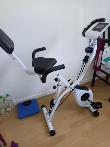AV vélo d'appartement