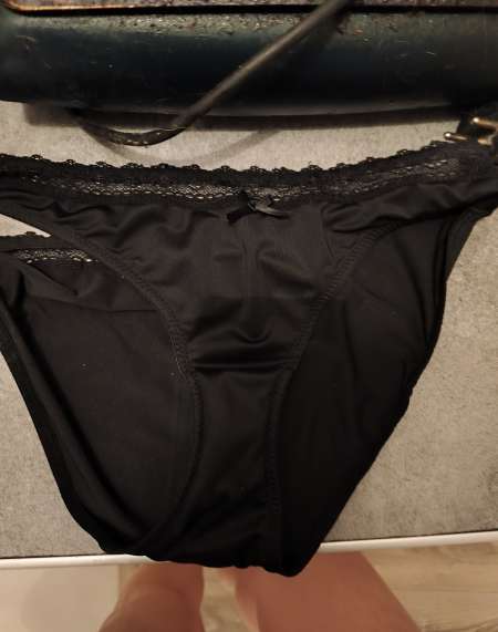 Vend culotte propre ou sale