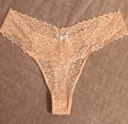 vends quelques sous-vêtements