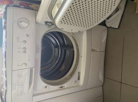 SECHE LINGE blanc..