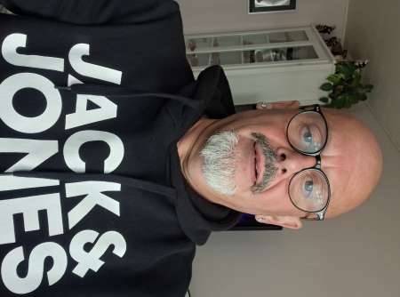 Homme propose c'est service