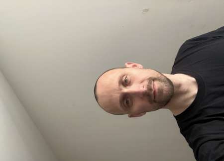 Monsieur cherche dame ménage