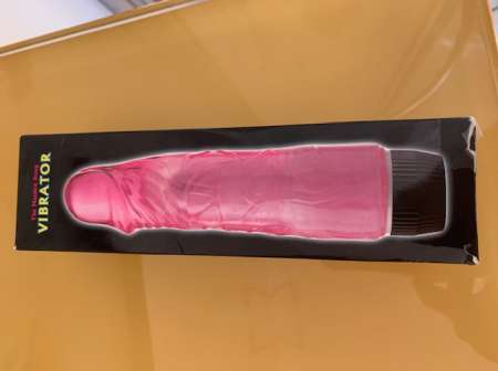 Sextoy en silicone très réaliste 19 cm longueur